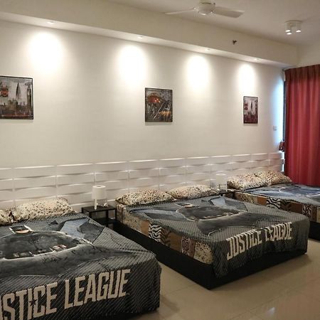 Vince'S Icity Soho Homestay Water Park Red Carpet Shah Alam Light City Central Экстерьер фото